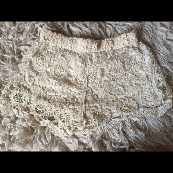 Full Tilt Shorts - Picture 5 of 6